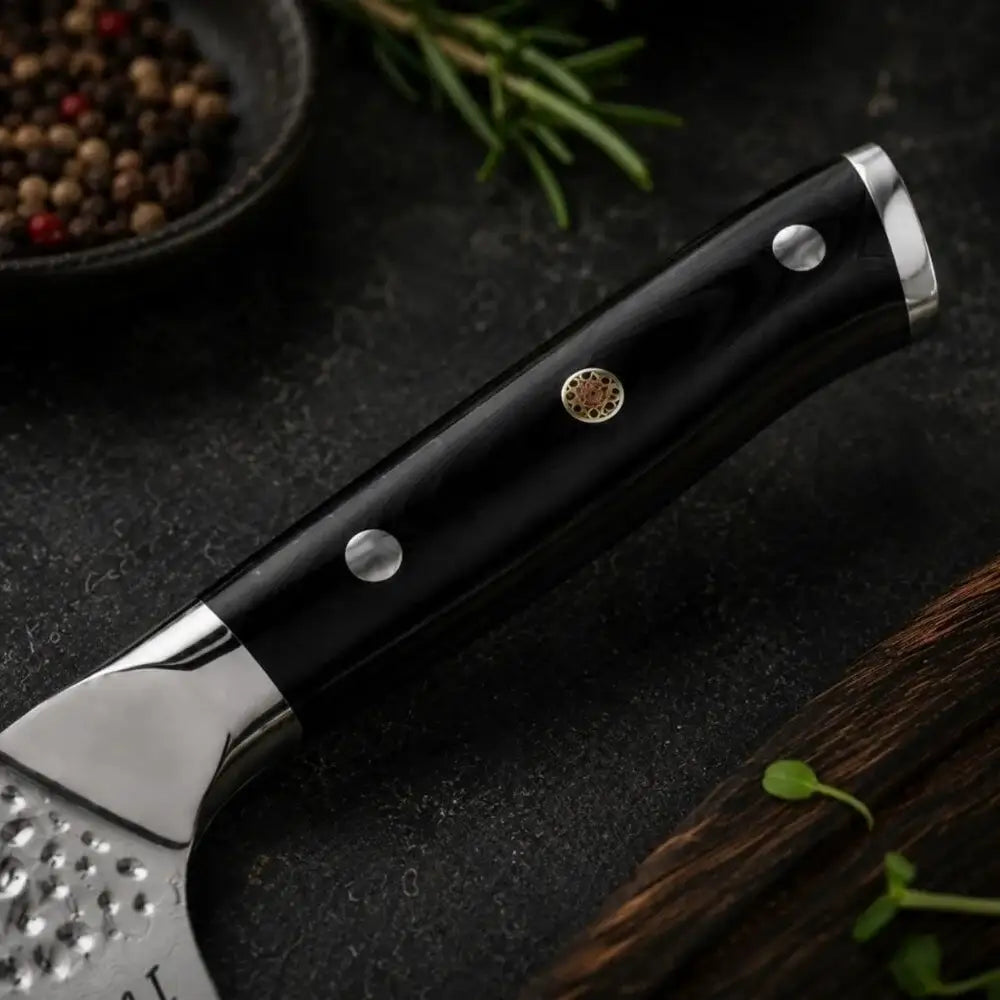 TASAI – Nóż Chef Knife 8” Hammered Damascus Steel